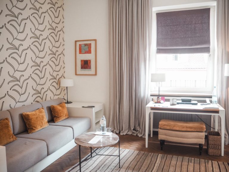 How Late Is Too Late To Check Into A Hotel?